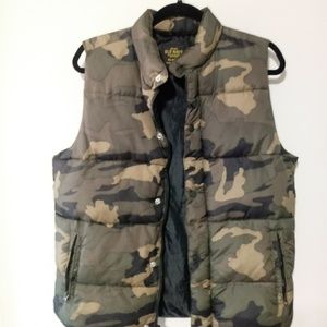 Old Navy camo puffer vest